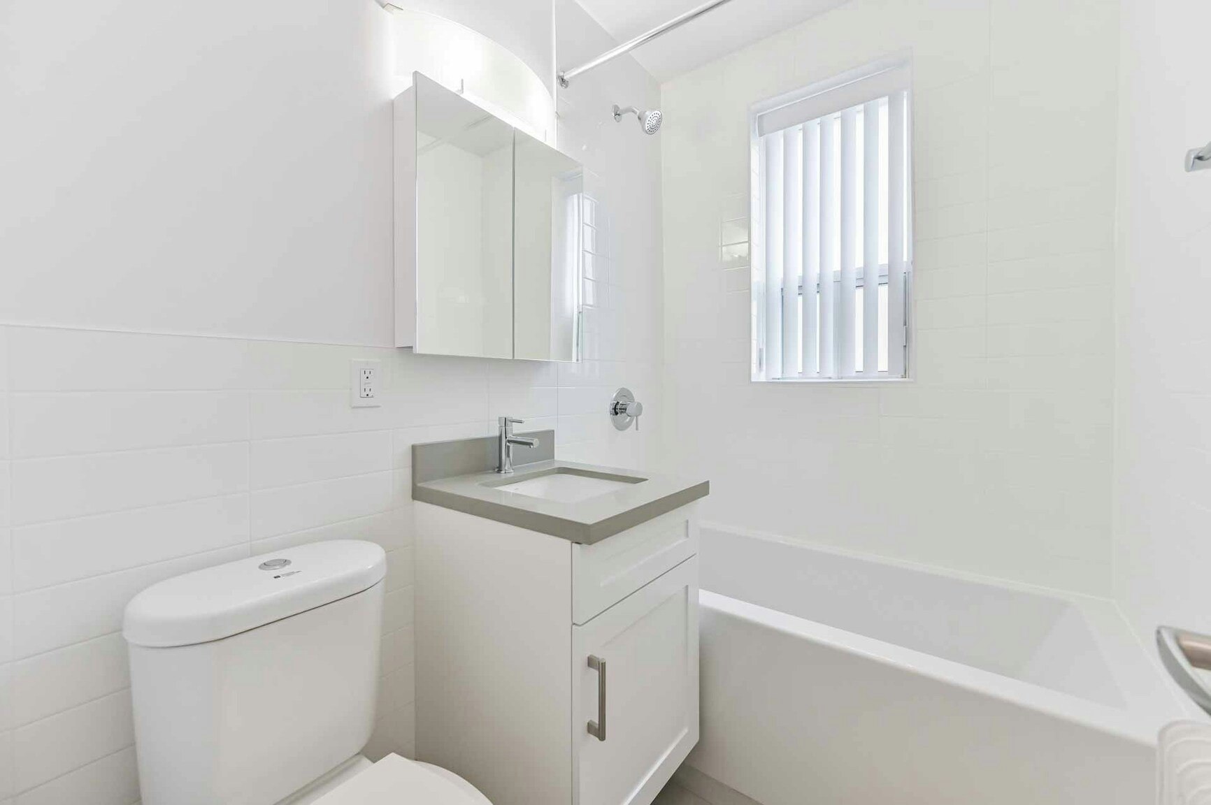 601-149 St. George, Toronto, ON, M5R 2L9 - 5