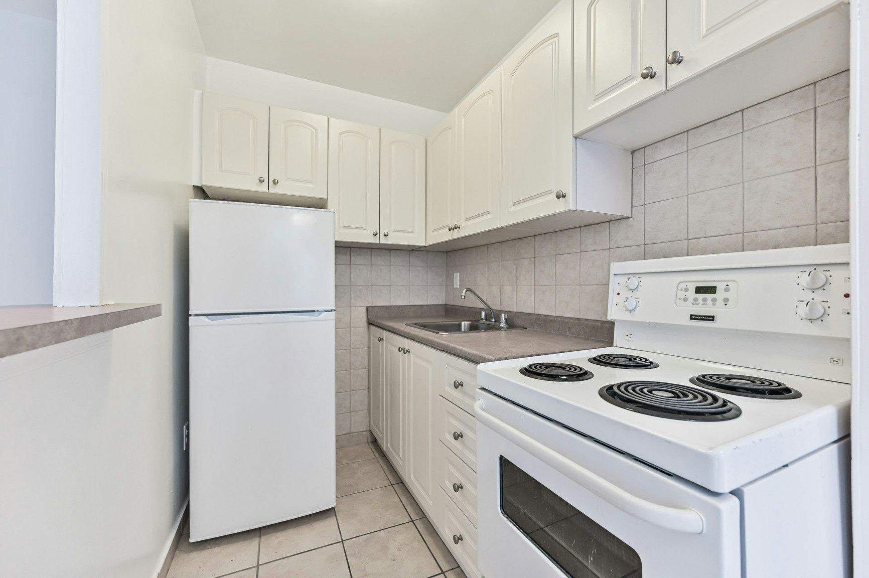 507-153 St. George Street, Toronto, ON, M5R 2L9 - 2