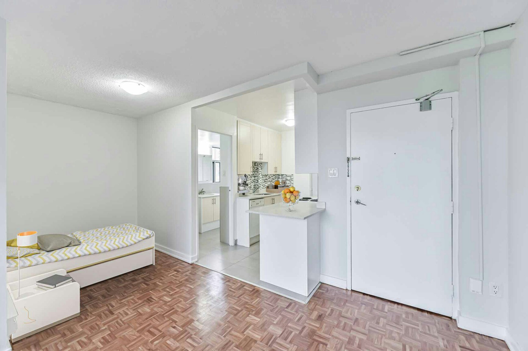 604-250 St. George Street, Toronto, ON, M5R 3L8 - 3