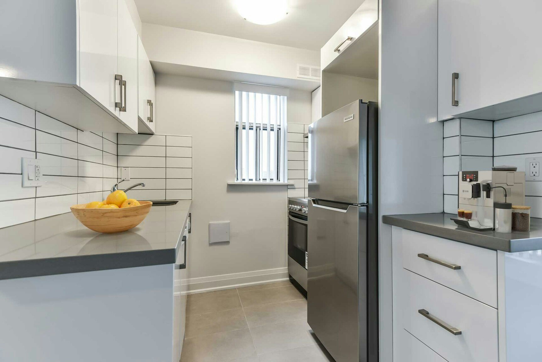 604-250 St. George Street, Toronto, ON, M5R 3L8
