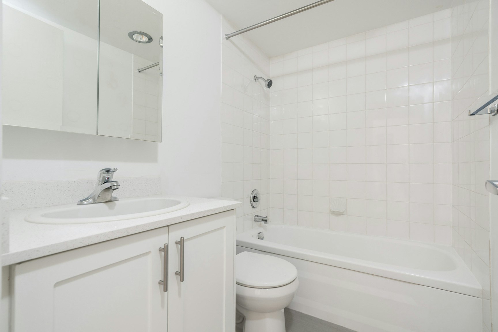 401-3675 West 7th Avenue, Vancouver, BC, V6R 1W5 - 6