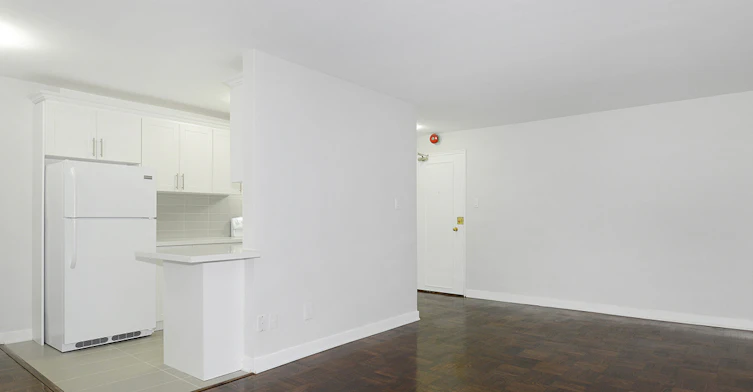 706-103 Avenue Road, Toronto, ON, M5R 2G9 - 2