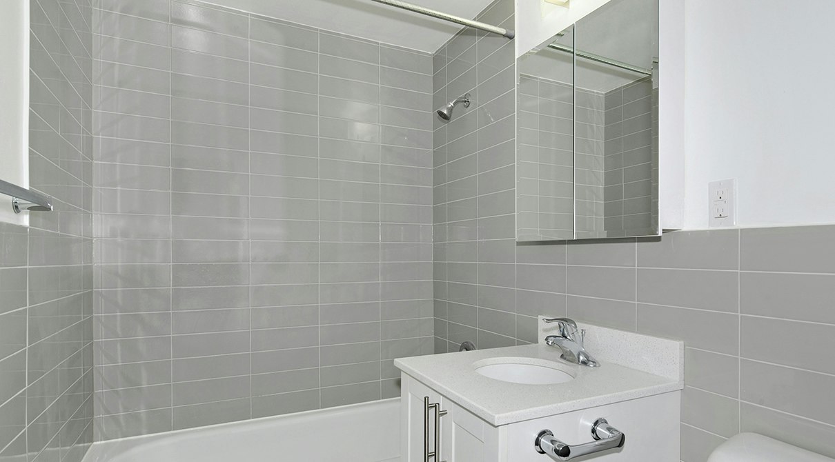 1102-103 Avenue Road, Toronto, ON, M5R 2G9 - 2