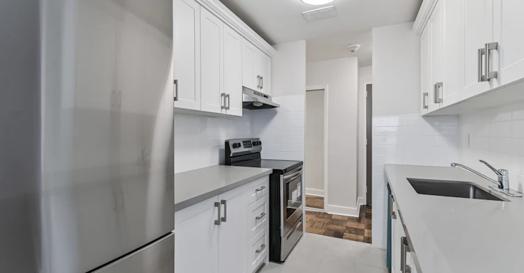 1102-103 Avenue Road, Toronto, ON, M5R 2G9 - 7