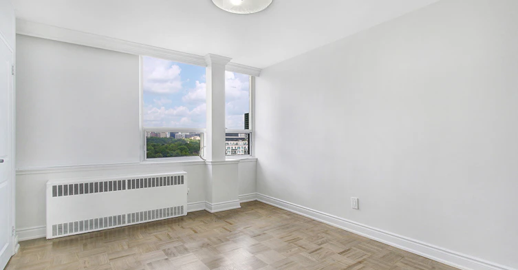 112-103 Avenue Road, Toronto, ON, M5R 2G9 - 5
