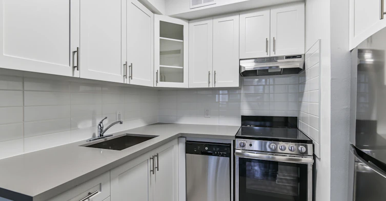 407-60 Gloucester Street, Toronto, ON, M4Y 1L7 - 3