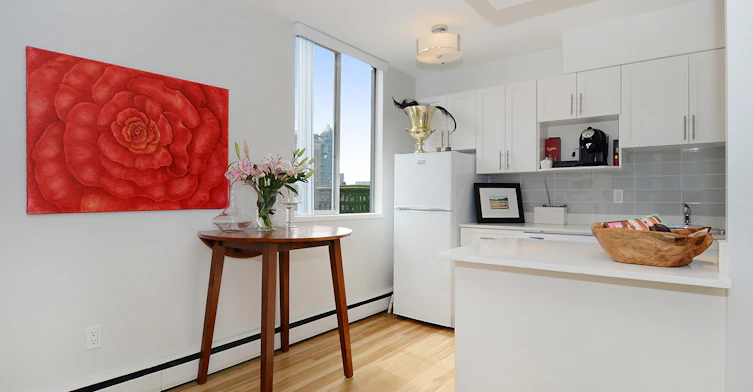 501-1952 Comox Street, Vancouver, BC, V6G 1R5 - 3