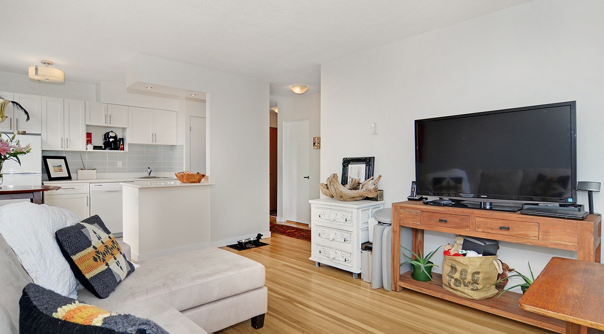 501-1952 Comox Street, Vancouver, BC, V6G 1R5 - 5