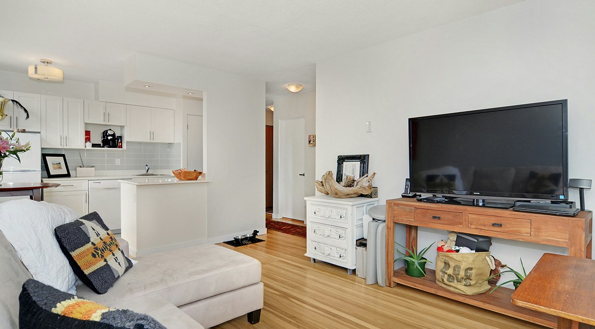 604-1952 Comox Street, Vancouver, BC, V6G 1R5 - 5