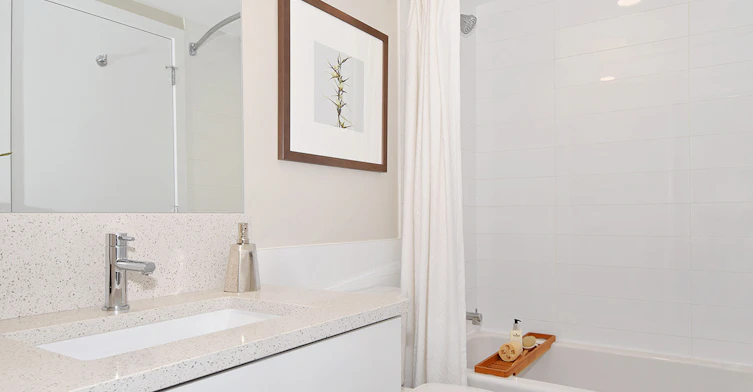 309-175 West 14th Street, North Vancouver, BC, V7M 0E6 - 12