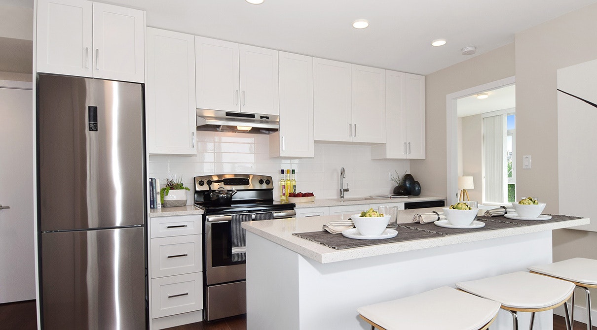 309-175 West 14th Street, North Vancouver, BC, V7M 0E6