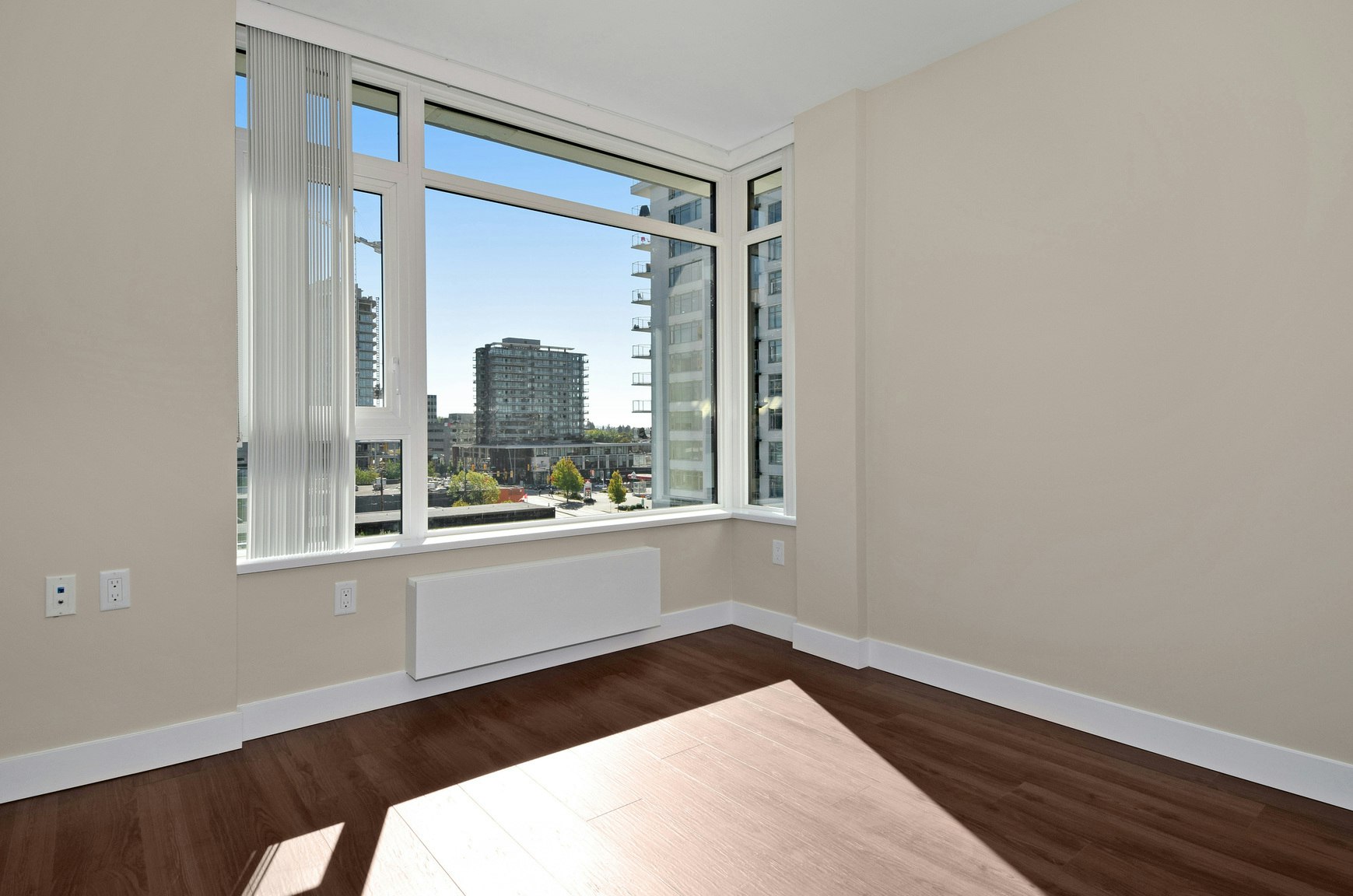 610-175 West 14th Street, North Vancouver, BC, V7M 0E6 - 5