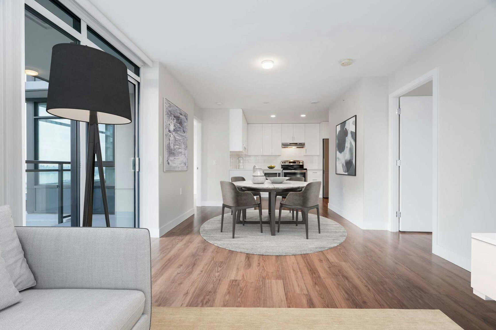 702-175 West 14th Street, North Vancouver, BC, V7M 0E6 - 2