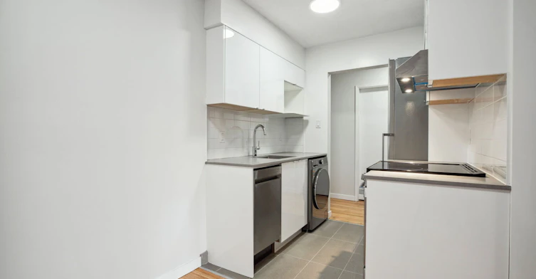 207-840 Broughton Street, Vancouver, BC, V6G 2A1 - 7