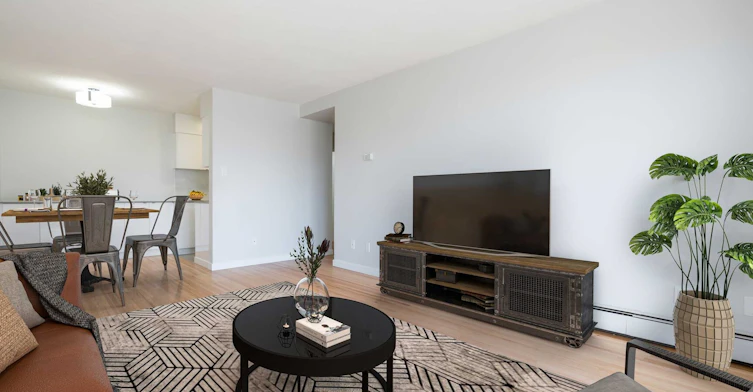 207-840 Broughton Street, Vancouver, BC, V6G 2A1 - 2