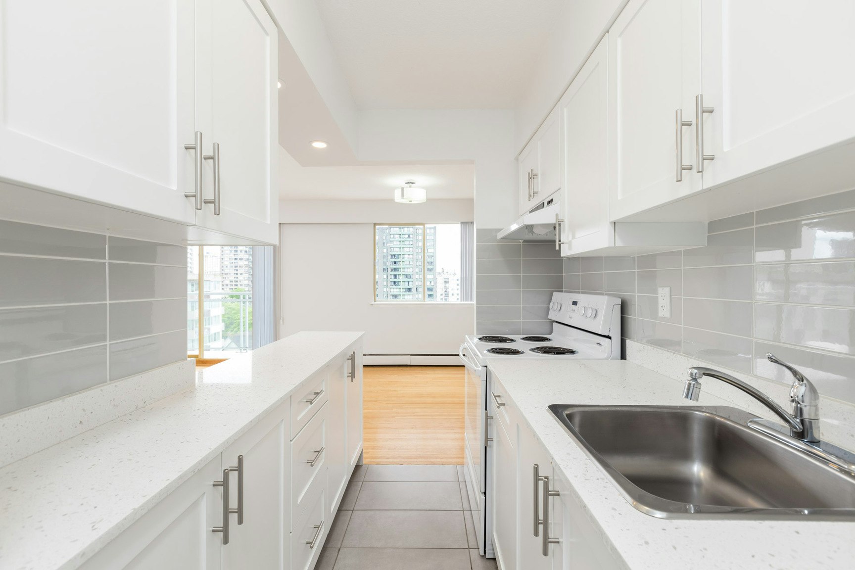 1001-840 Broughton Street, Vancouver, BC, V6G 2A1 - 8