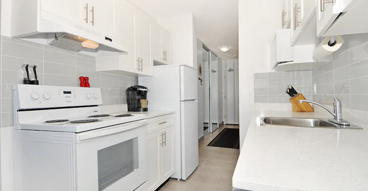 1201-1160 Haro Street, Vancouver, BC, V6E 1E2 - 2