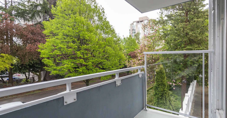 303-1160 Haro Street, Vancouver, BC, V6E 1E2 - 2