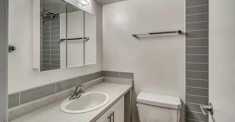 801-535 13 Avenue SW, Calgary, AB, T2R 0K5 - 3