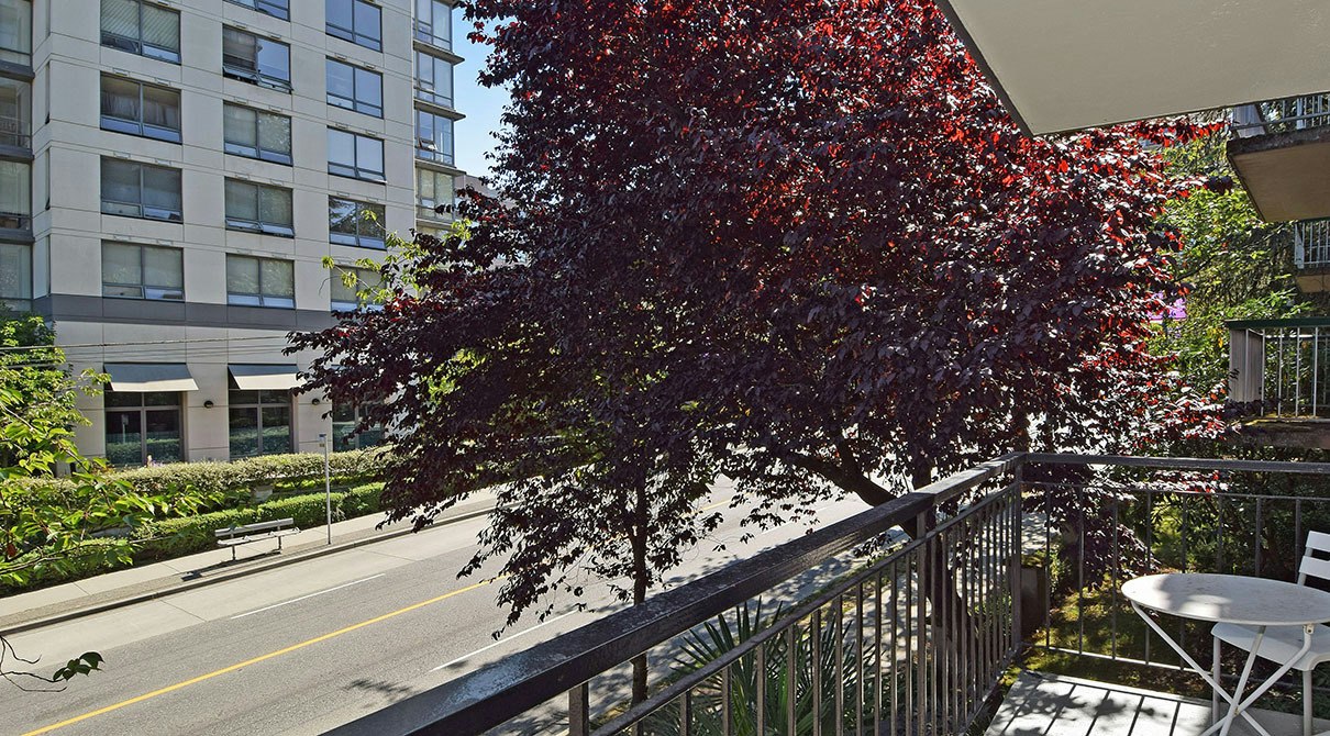 201-1414 Davie Street, Vancouver, BC, V6G 1V4