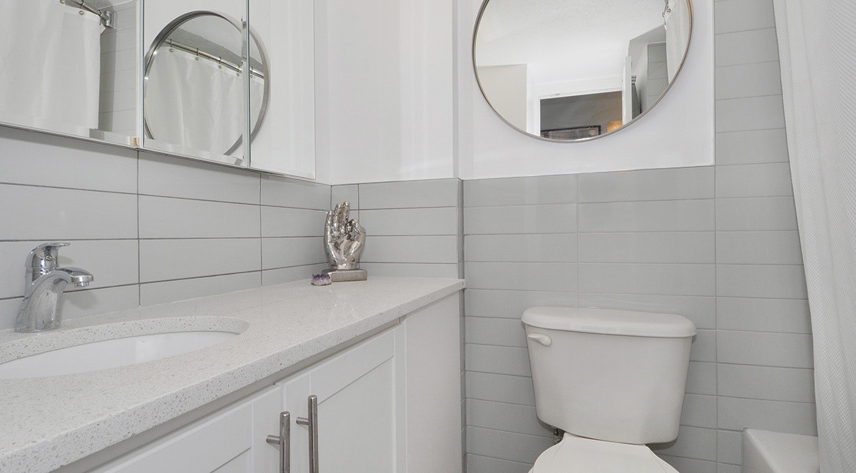 609-235 Bay Street, Ottawa, ON, K1R 5Z2