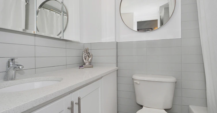 609-235 Bay Street, Ottawa, ON, K1R 5Z2