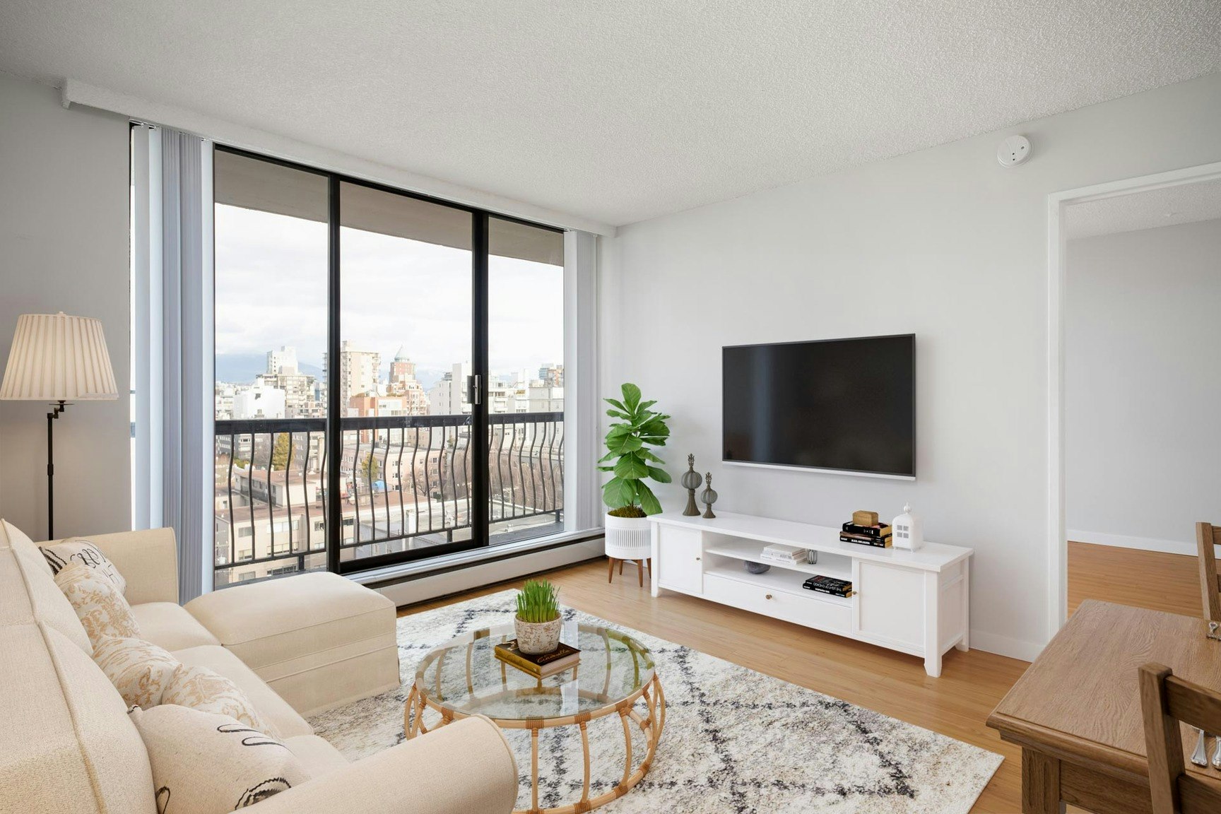 303-2040 Nelson Street, Vancouver, BC, V6G 1N5