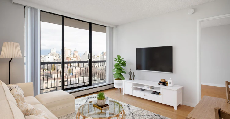 303-2040 Nelson Street, Vancouver, BC, V6G 1N5