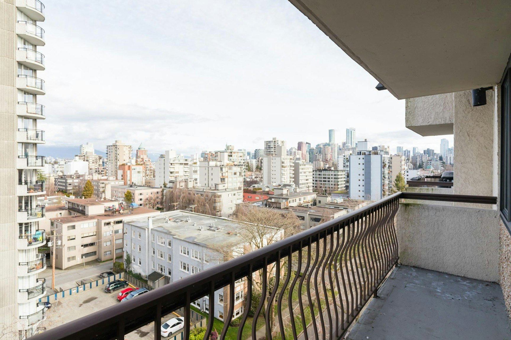 206-2040 Nelson Street, Vancouver, BC, V6G 1N5 - 2
