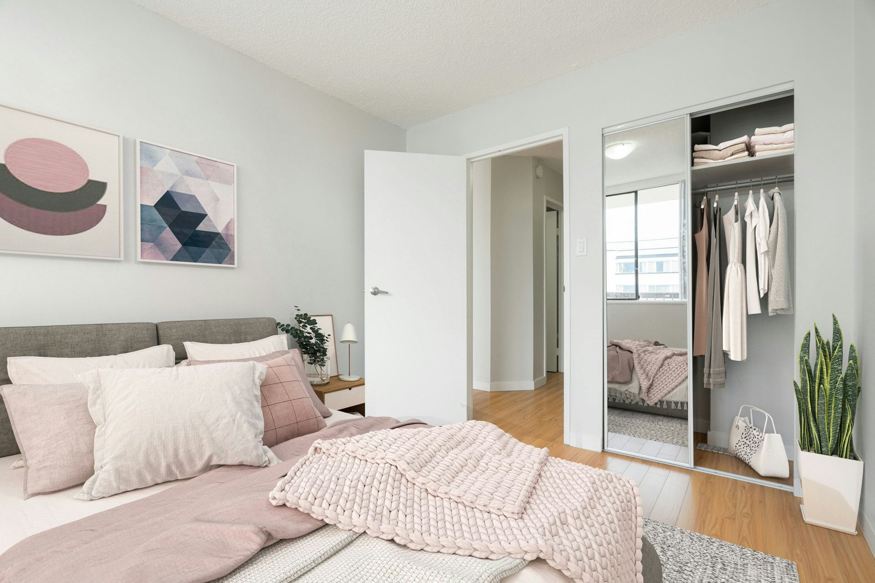 206-2040 Nelson Street, Vancouver, BC, V6G 1N5 - 7
