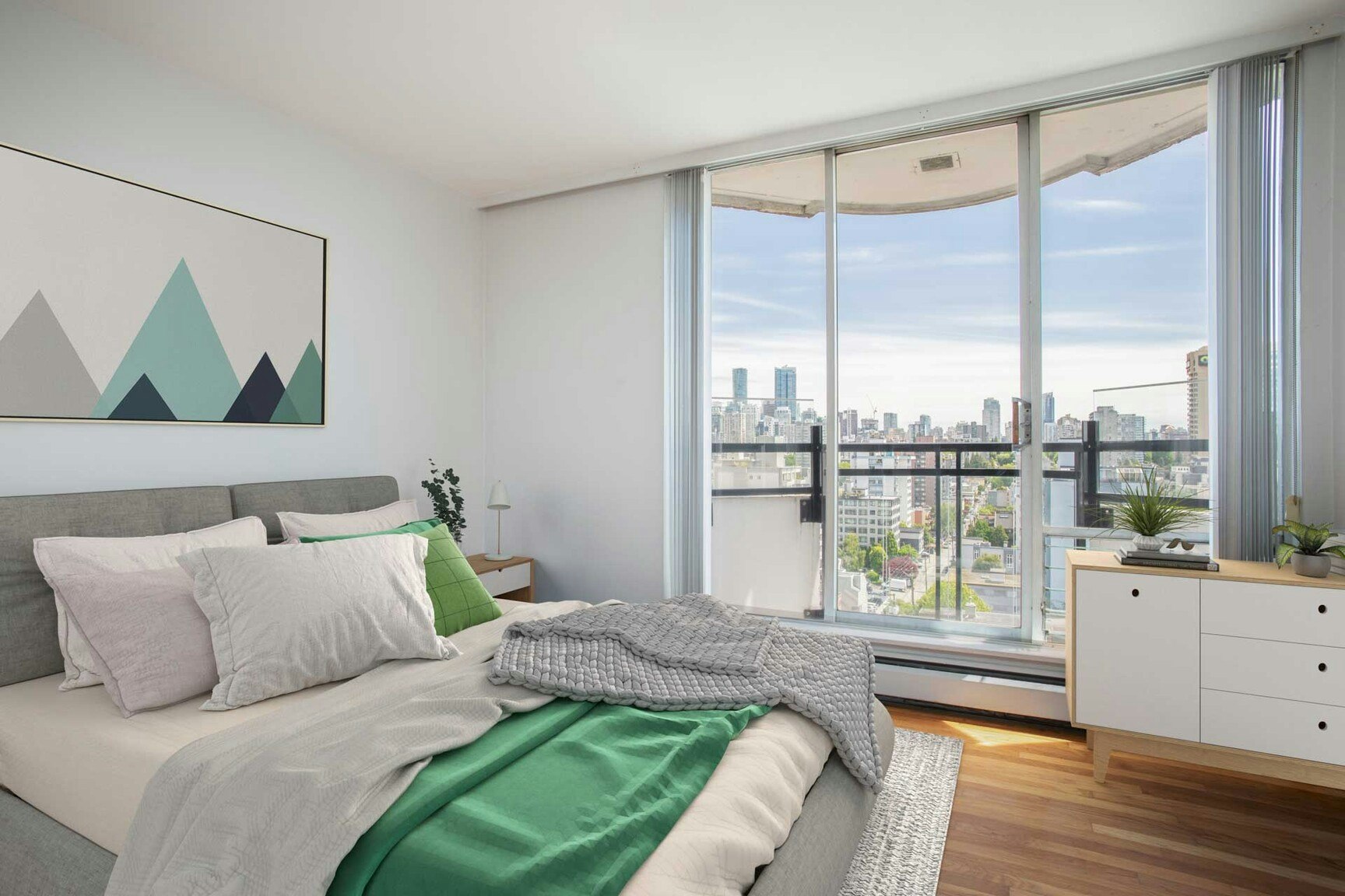 803-2045 Nelson Street, Vancouver, BC, V6G 1N8 - 3