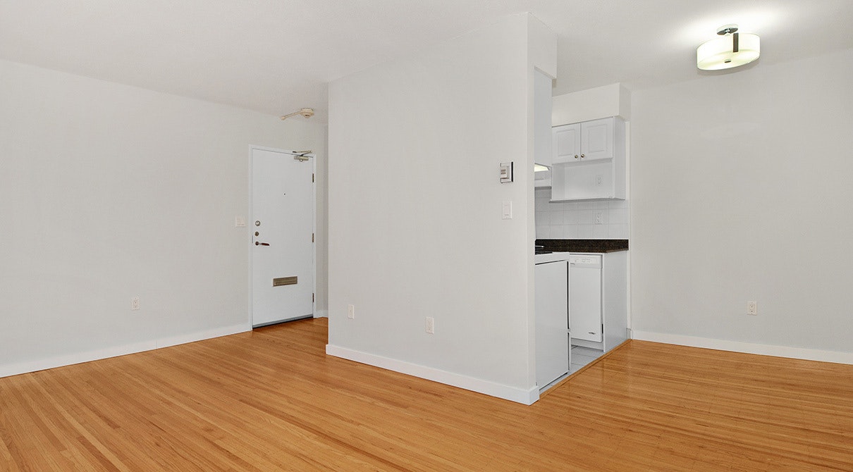 803-2045 Nelson Street, Vancouver, BC, V6G 1N8 - 4