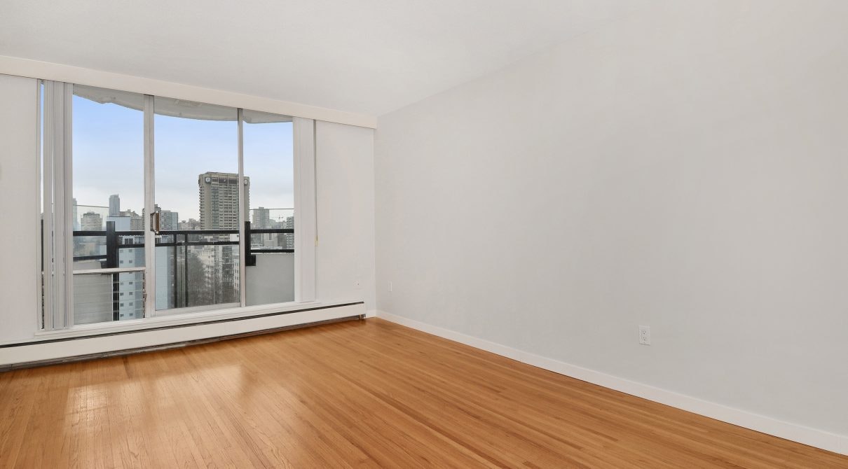 803-2045 Nelson Street, Vancouver, BC, V6G 1N8 - 5