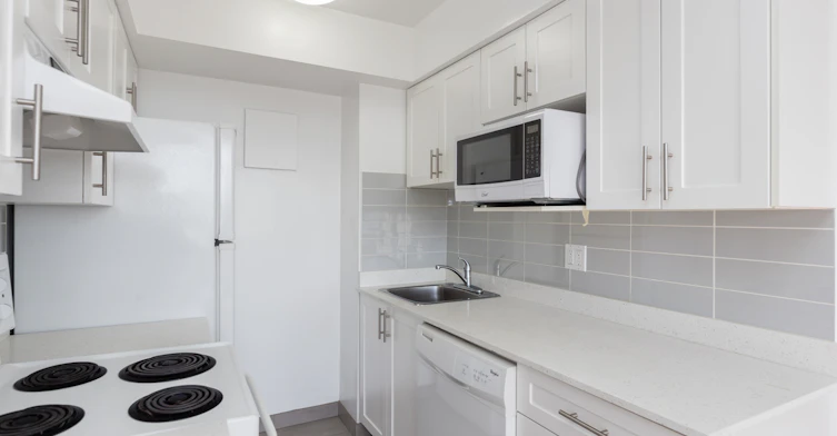 1108-1750 Davie Street, Vancouver, BC, V6G 1W3 - 7