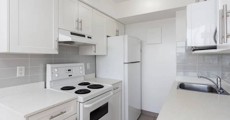 1108-1750 Davie Street, Vancouver, BC, V6G 1W3 - 8