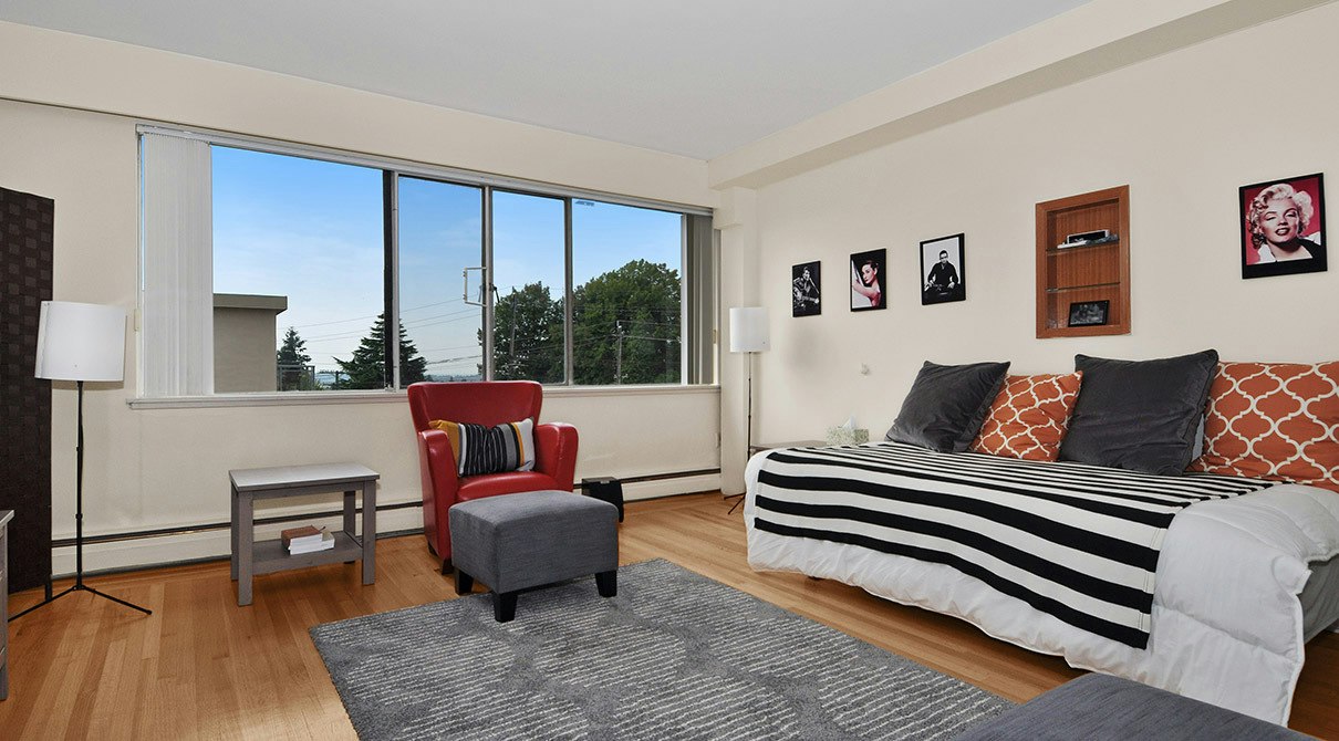 409-6450 East Boulevard, Vancouver, BC, V6M 3V9 - 2