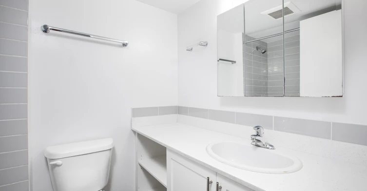 805-550 West 12th Avenue, Vancouver, BC, V5Z 1M3 - 5