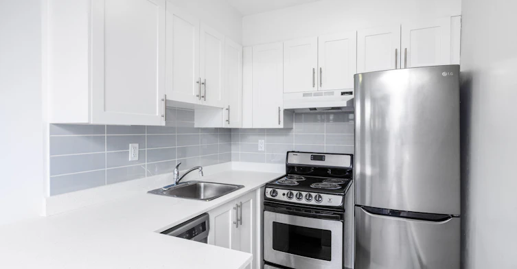 805-550 West 12th Avenue, Vancouver, BC, V5Z 1M3 - 4