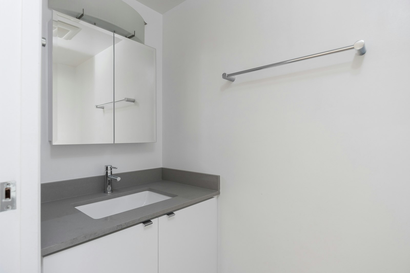 1604-1775 Bellevue Avenue, West Vancouver, BC, V7V 1A9 - 5