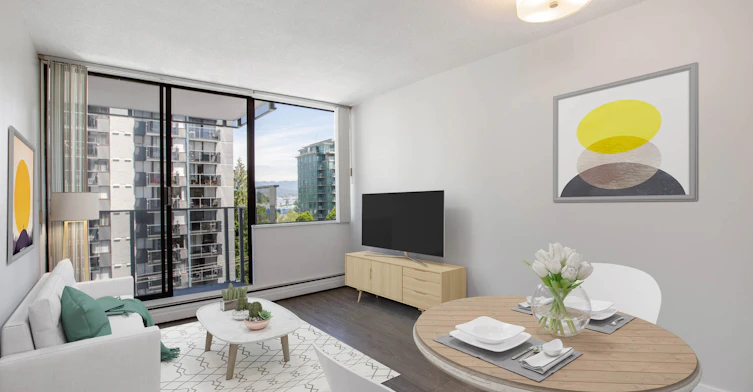 201-1905 Robson Street, Vancouver, BC, V6G 1E6