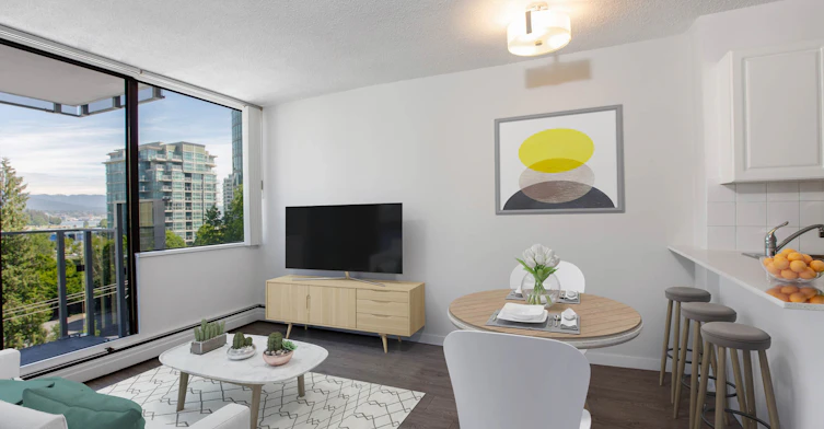 704-1905 Robson Street, Vancouver, BC, V6G 1E6 - 3