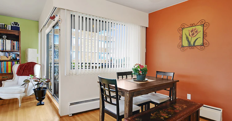 405-1370 Clyde Avenue, West Vancouver, BC, V7T 1E7 - 3