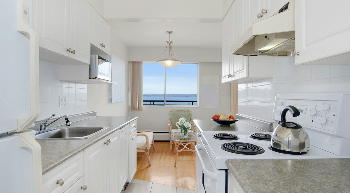 602-1370 Clyde Avenue, West Vancouver, BC, V7T 1E7 - 6