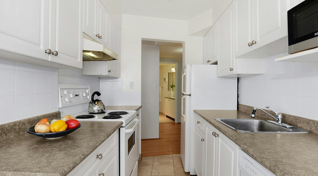 602-1370 Clyde Avenue, West Vancouver, BC, V7T 1E7 - 5
