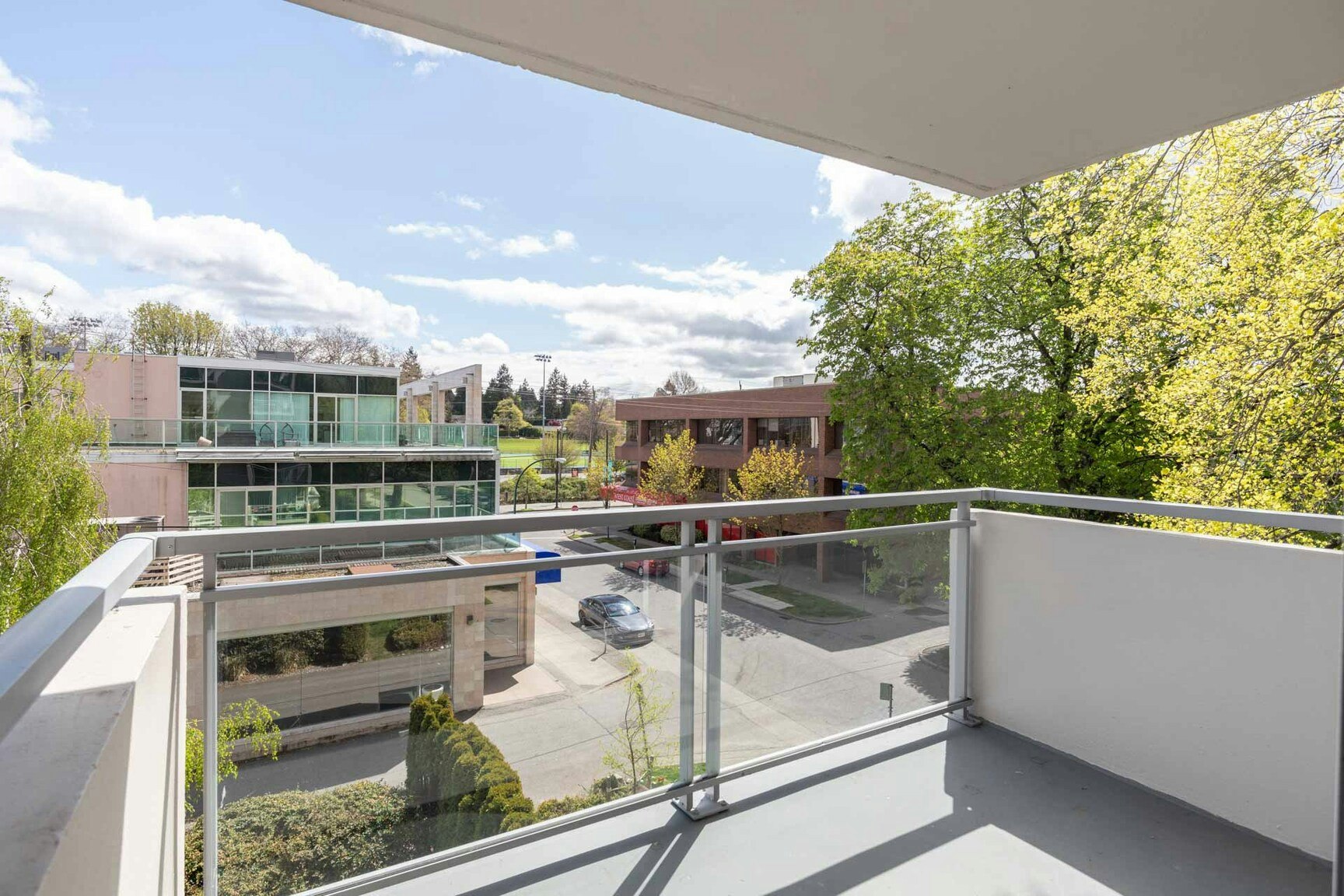 702-2151 West 39th Avenue, Vancouver, BC, V6M 1T6 - 9