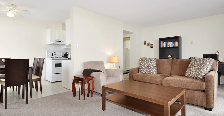 306-144 West 14th Street, North Vancouver, BC, V7M 1P1 - 5
