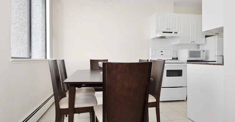 1406-144 West 14th Street, North Vancouver, BC, V7M 1P1 - 3