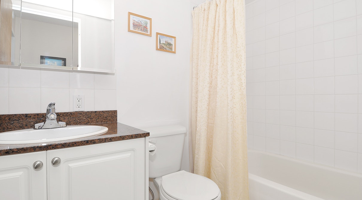 1406-144 West 14th Street, North Vancouver, BC, V7M 1P1 - 9