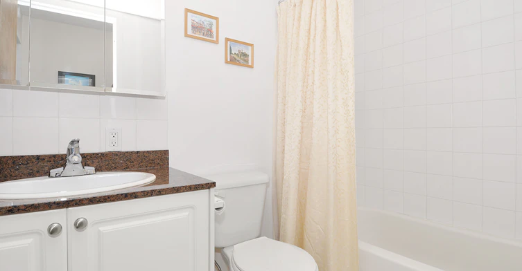 1406-144 West 14th Street, North Vancouver, BC, V7M 1P1 - 9