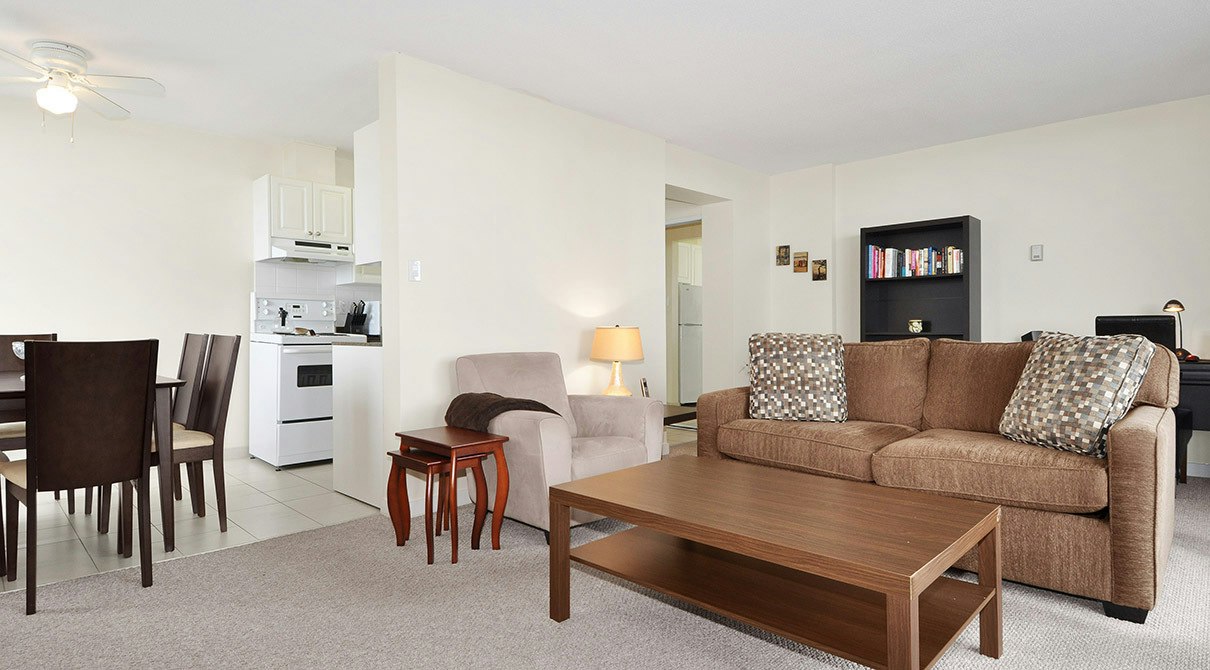 801-144 West 14th Street, North Vancouver, BC, V7M 1P1 2